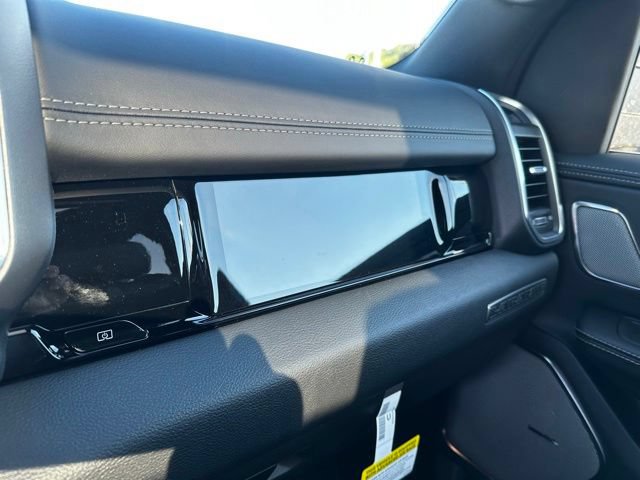 New 2026 RAM 1500 Laramie w/ Advanced Safety Group II AWD/4WD image 29