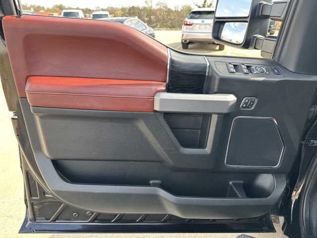 Used 2019 Ford F250 Platinum w/ Platinum Ultimate Package image 15