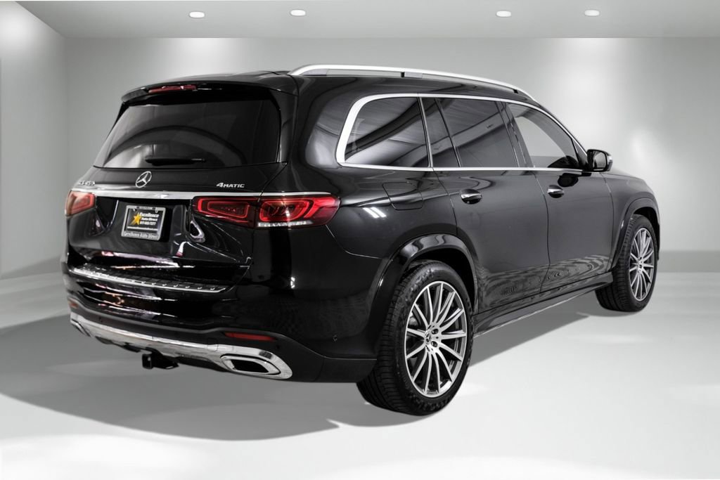 Used 2023 Mercedes-Benz GLS 450 4MATIC w/ AMG Line Exterior image 9