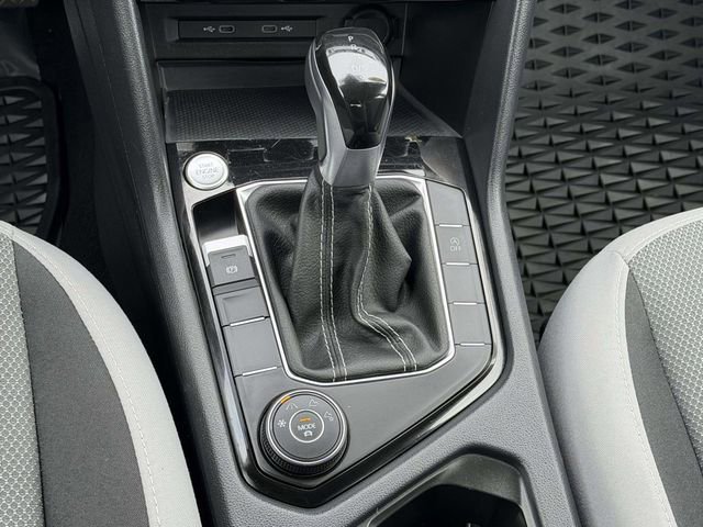 Used 2024 Volkswagen Taos S image 18