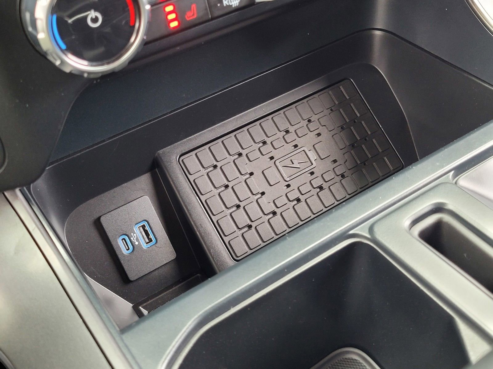 Used 2024 Ford F150 XLT w/ Equipment Group 302A MID image 24