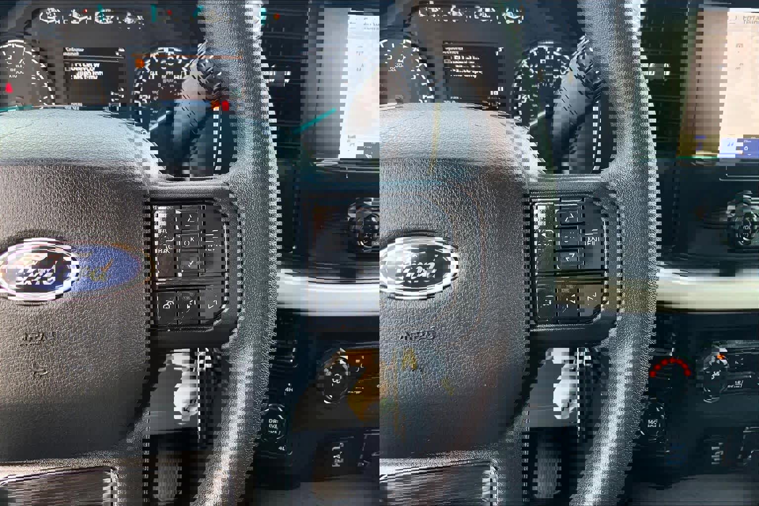 Used 2023 Ford F150 XLT AWD/4WD image 46