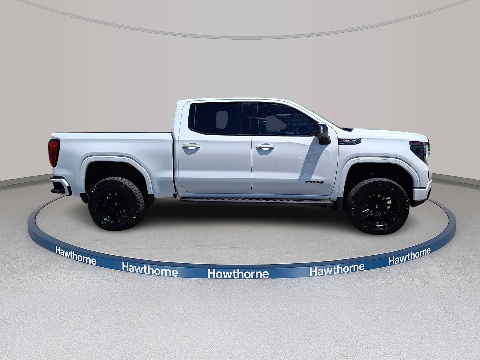 Certified 2024 GMC Sierra 1500 AT4 w/ Technology Package AWD/4WD image 7