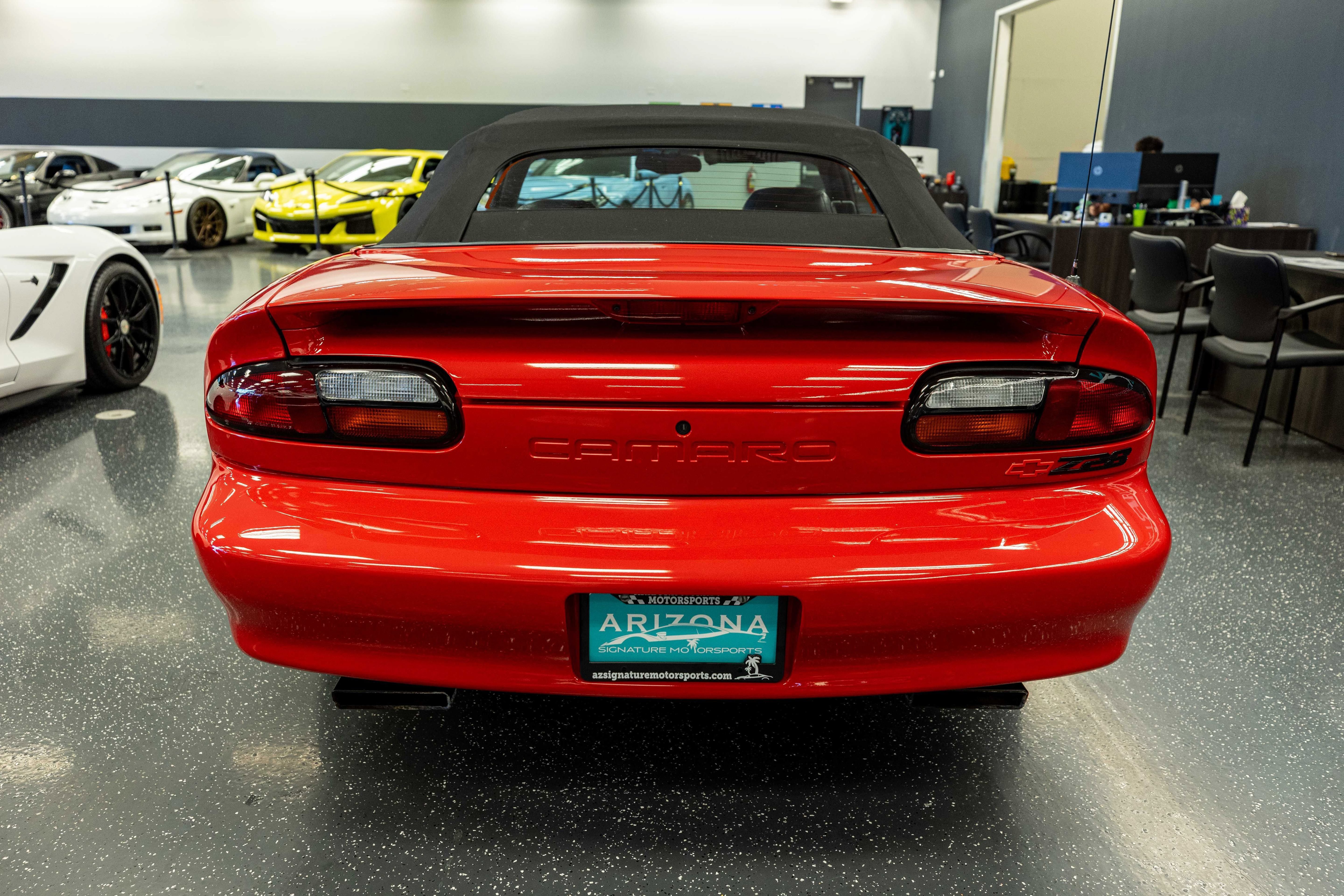 Used 1998 Chevrolet Camaro Z28 RWD image 6
