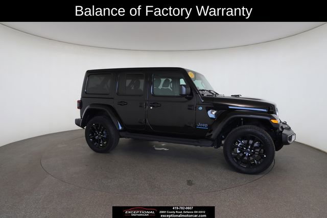 Used 2025 Jeep Wrangler Unlimited Sahara image 25