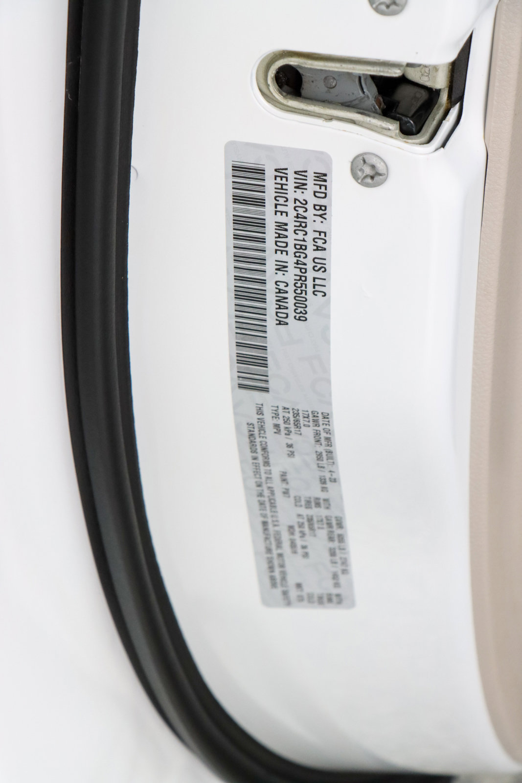 Used 2023 Chrysler Pacifica Touring-L image 33