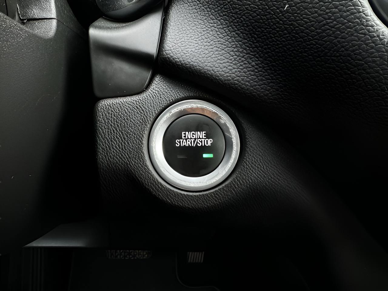 Used 2021 Chevrolet Equinox LT image 17