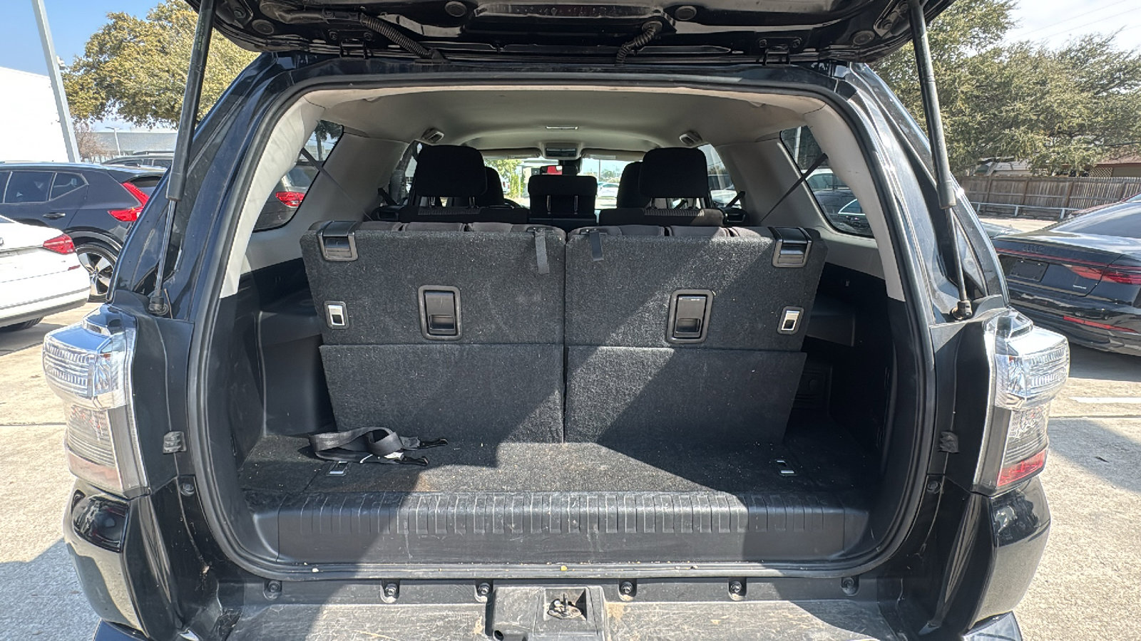 Used 2022 Toyota 4Runner SR5 image 23