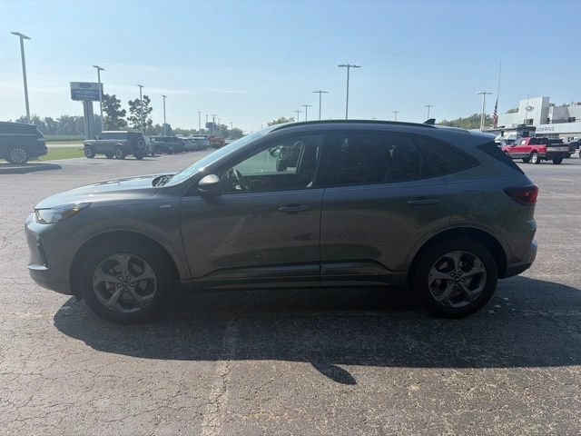 Used 2024 Ford Escape ST-Line w/ Tech Pack #1