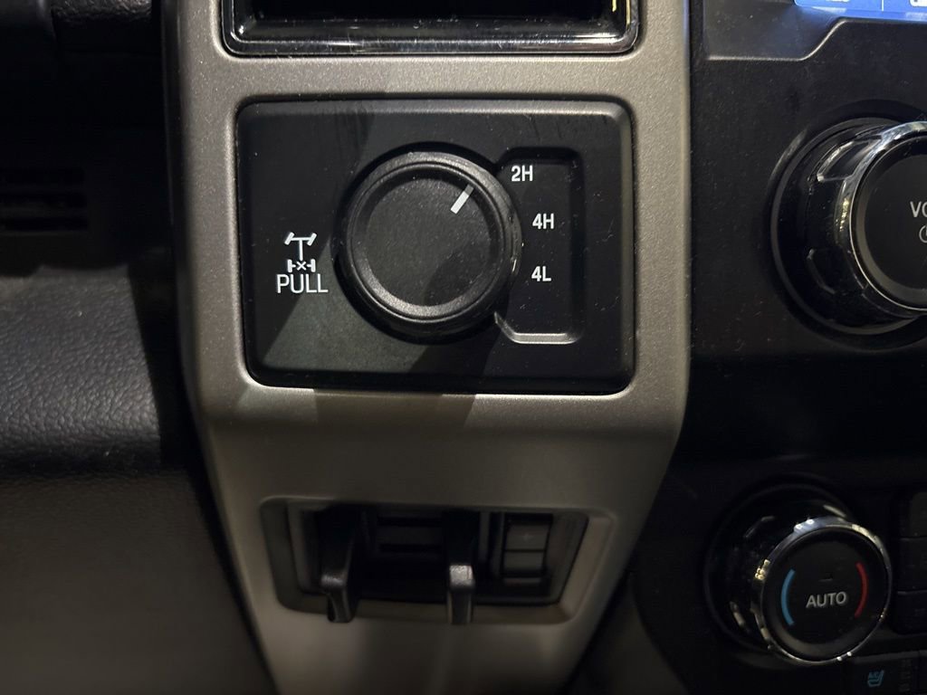 Used 2019 Ford F250 Lariat w/ Lariat Value Package AWD/4WD image 34