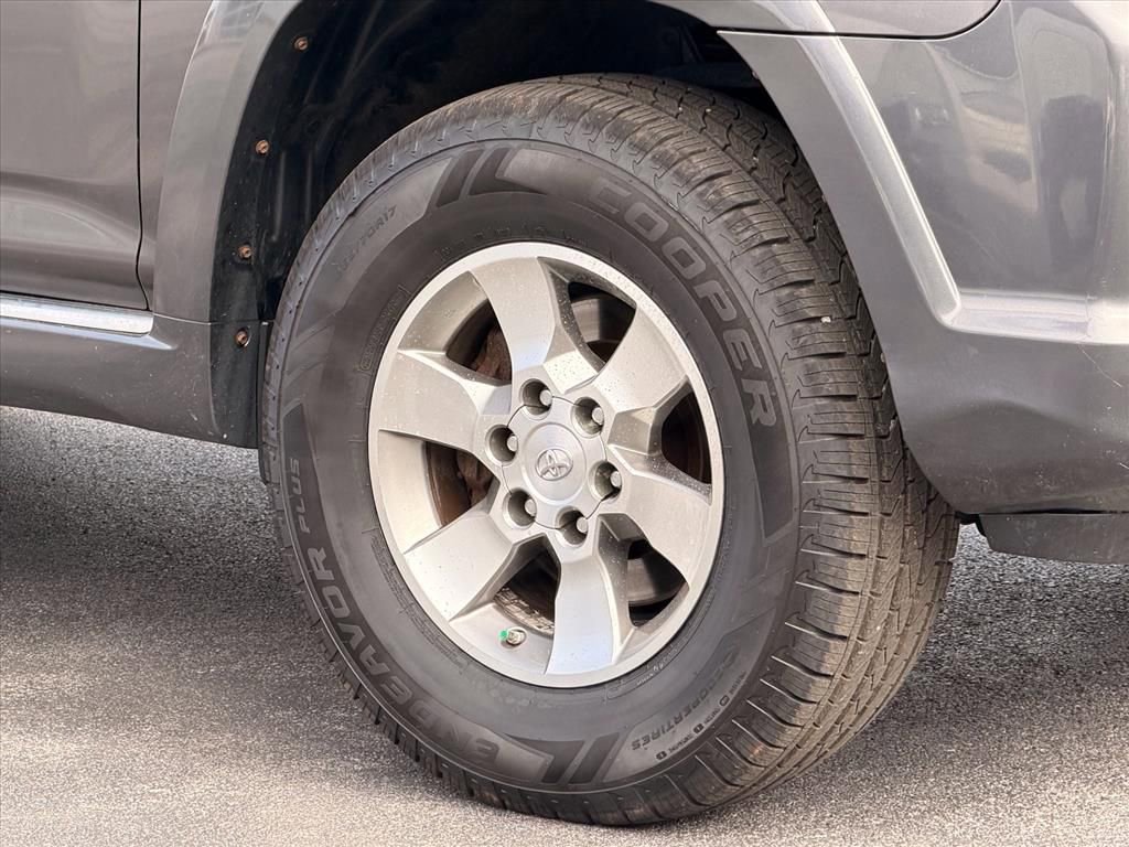 Used 2012 Toyota 4Runner SR5 w/ Premium Pkg image 25