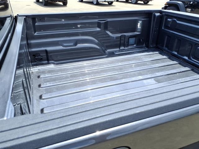 Used 2025 Jeep Gladiator Sport image 18