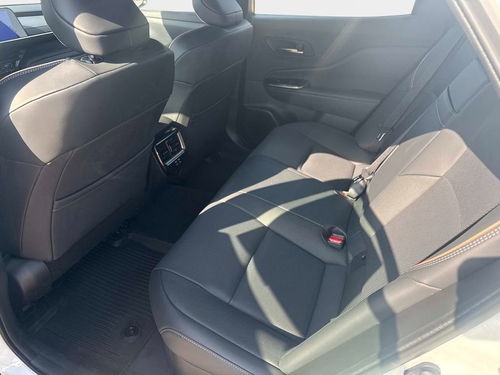 Used 2026 Toyota Crown XLE image 16