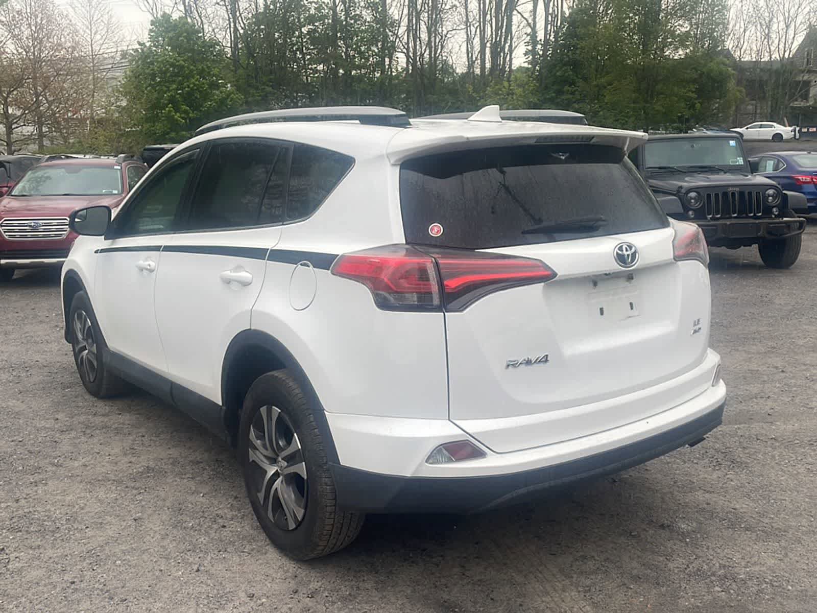 Used 2018 Toyota RAV4 LE w/ All Weather Liner Package AWD/4WD image 6