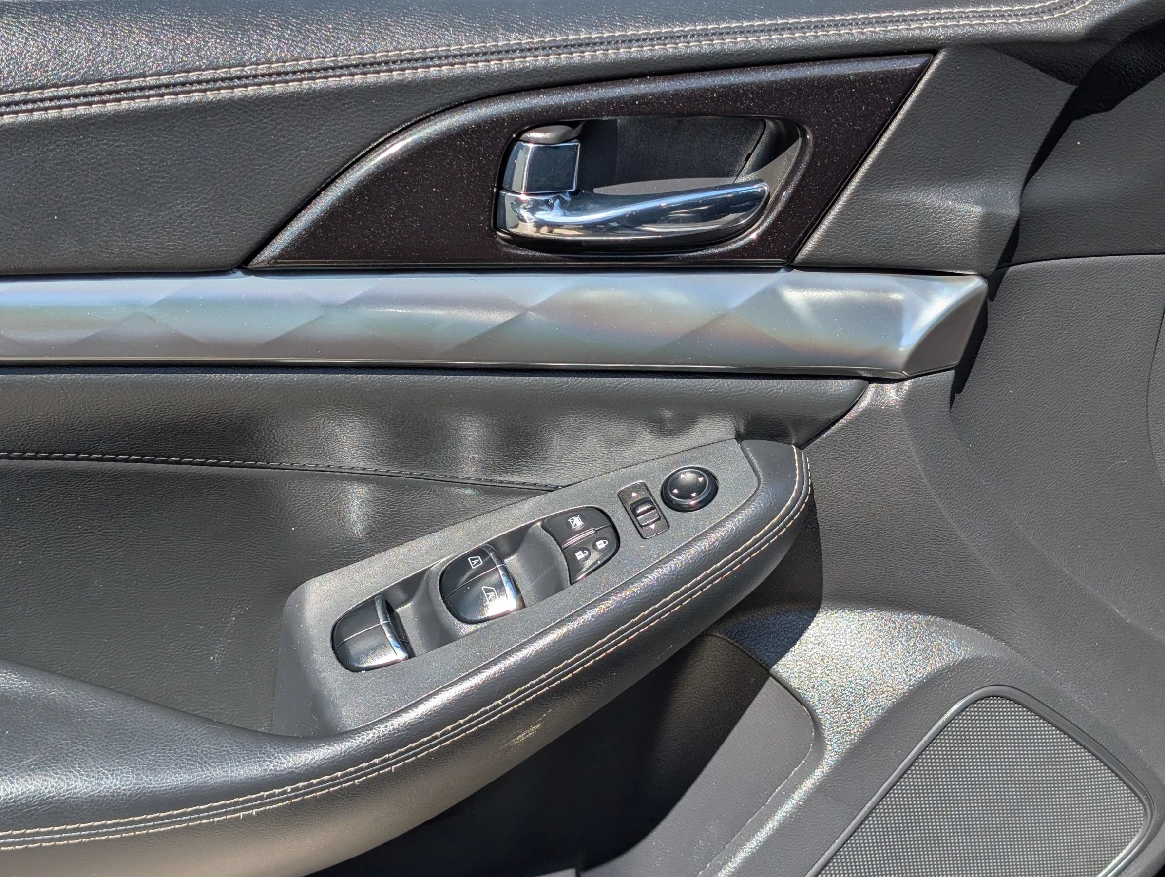 Used 2020 Nissan Maxima 3.5 SV w/ Floor Mat Group FWD image 16