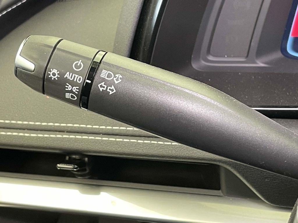 Used 2025 Chevrolet Corvette Z06 image 37