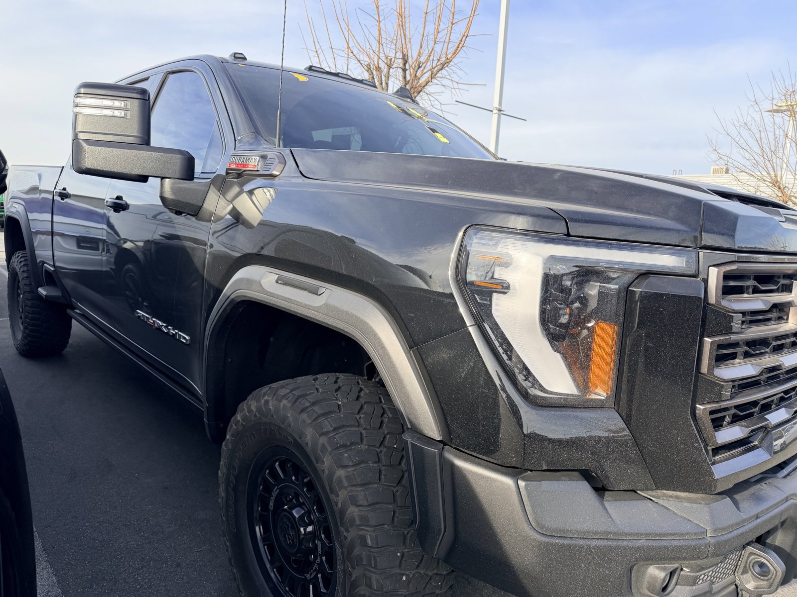 Used 2024 GMC Sierra 2500 AT4X w/ AT4X AEV Edition image 6