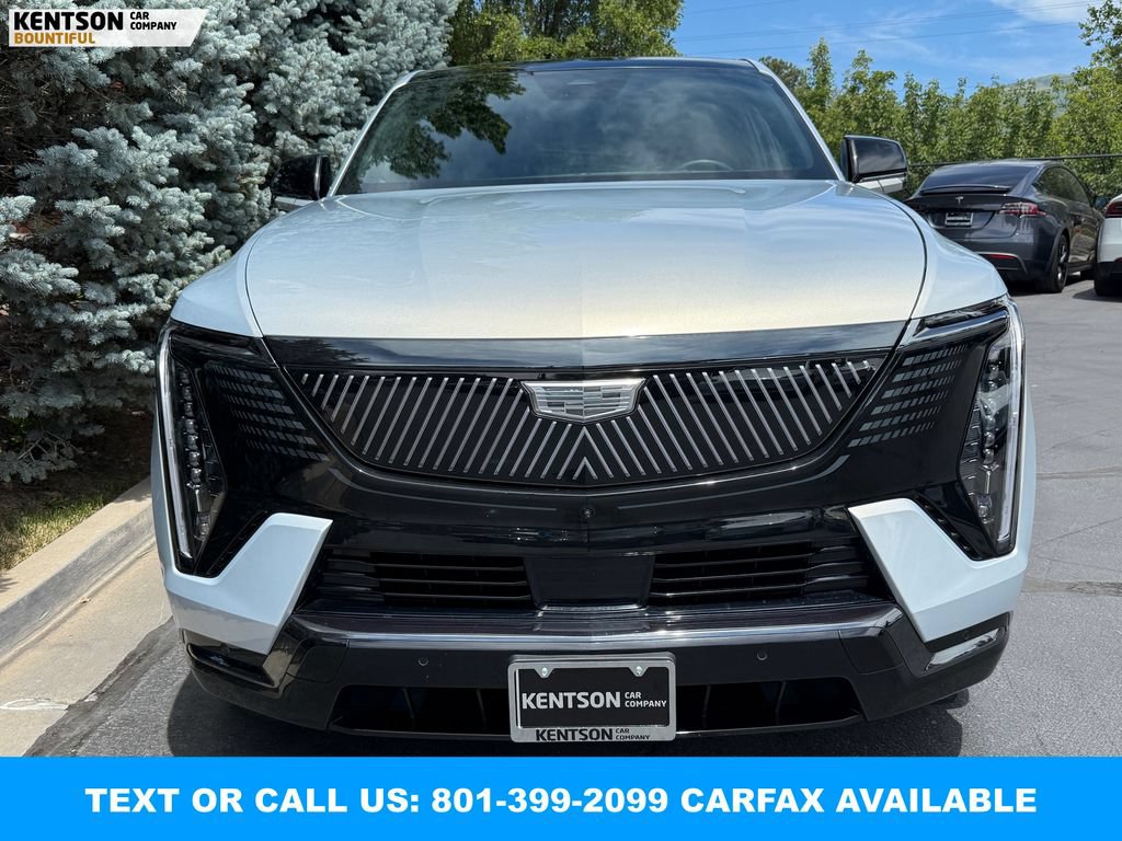 Used 2025 Cadillac Escalade IQ Sport 1 AWD/4WD image 2