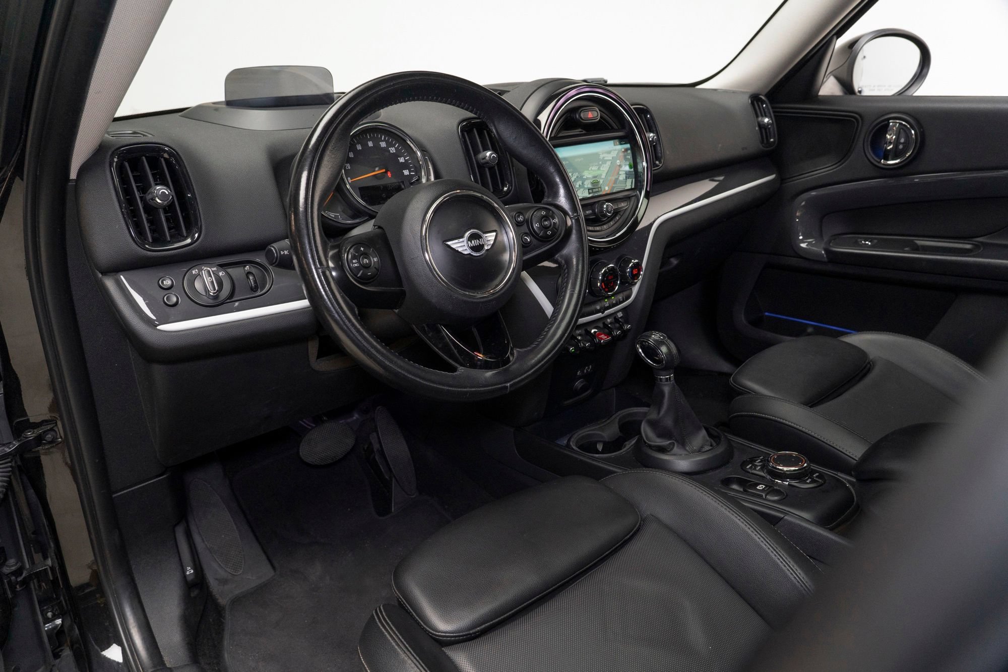 Used 2018 MINI Cooper Countryman S FWD image 12