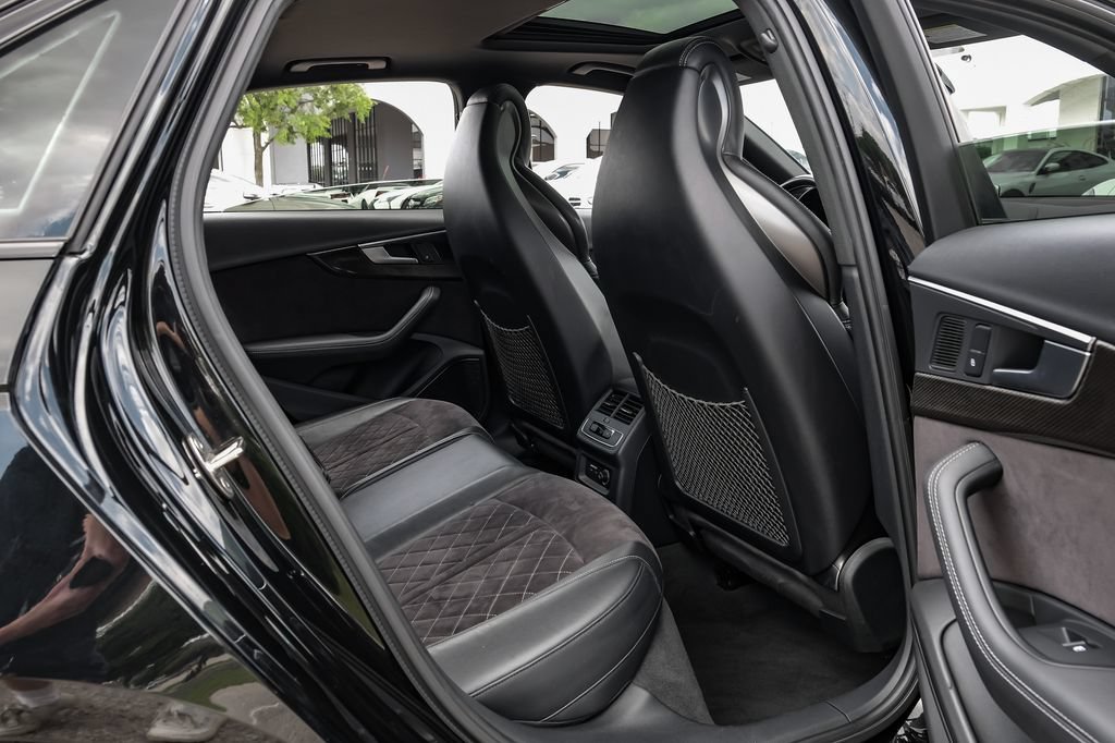 Used 2019 Audi S4 Premium Plus w/ Premium Plus Package AWD/4WD image 42