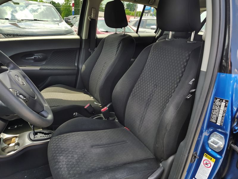 Used 2013 Scion xD FWD image 8