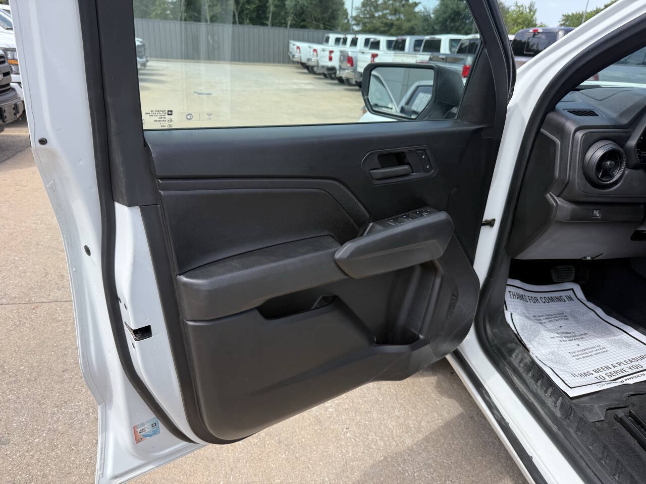 Used 2024 Chevrolet Colorado Trail Boss AWD/4WD image 8