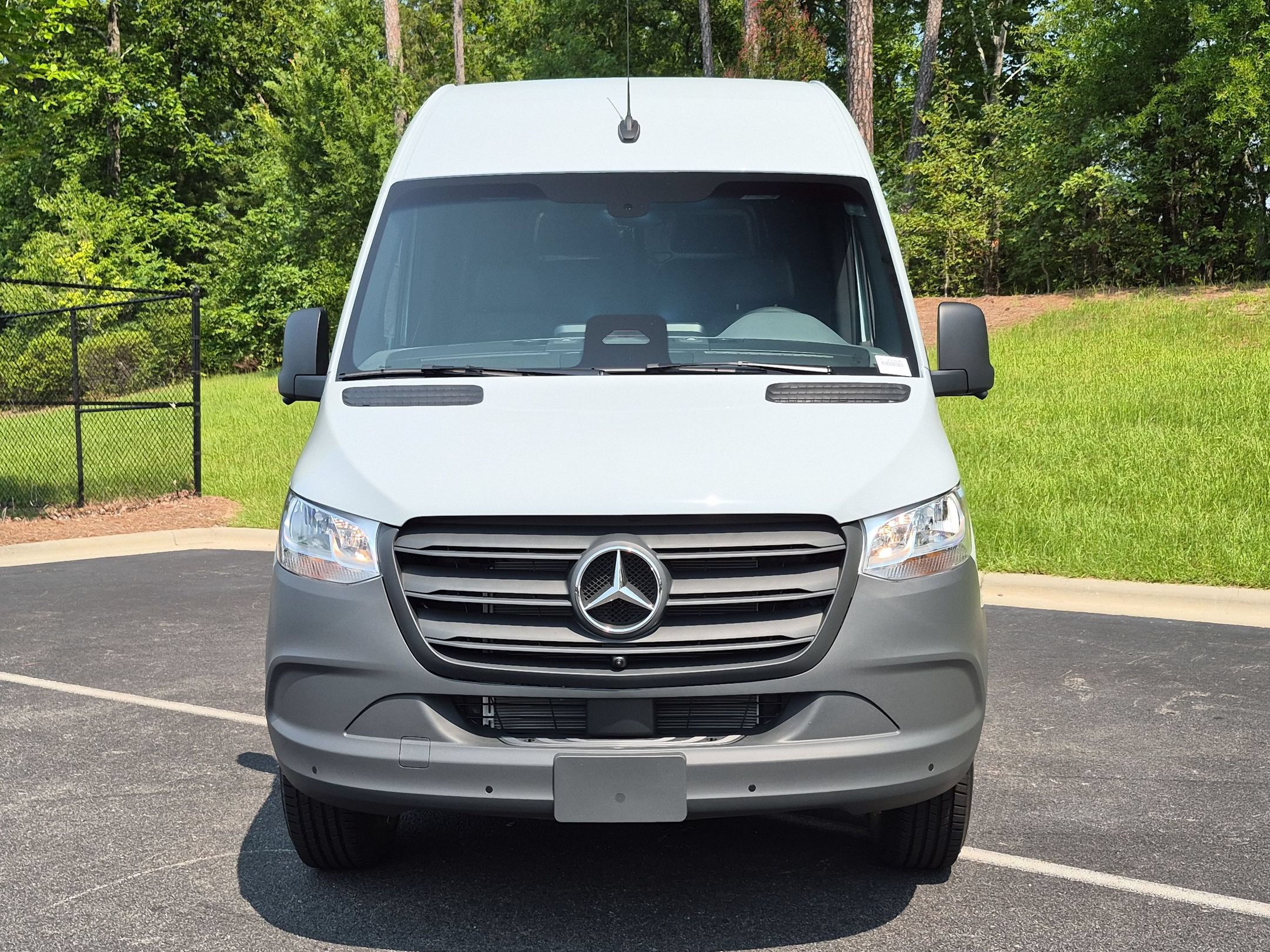 New 2026 Mercedes-Benz Sprinter 2500 image 3