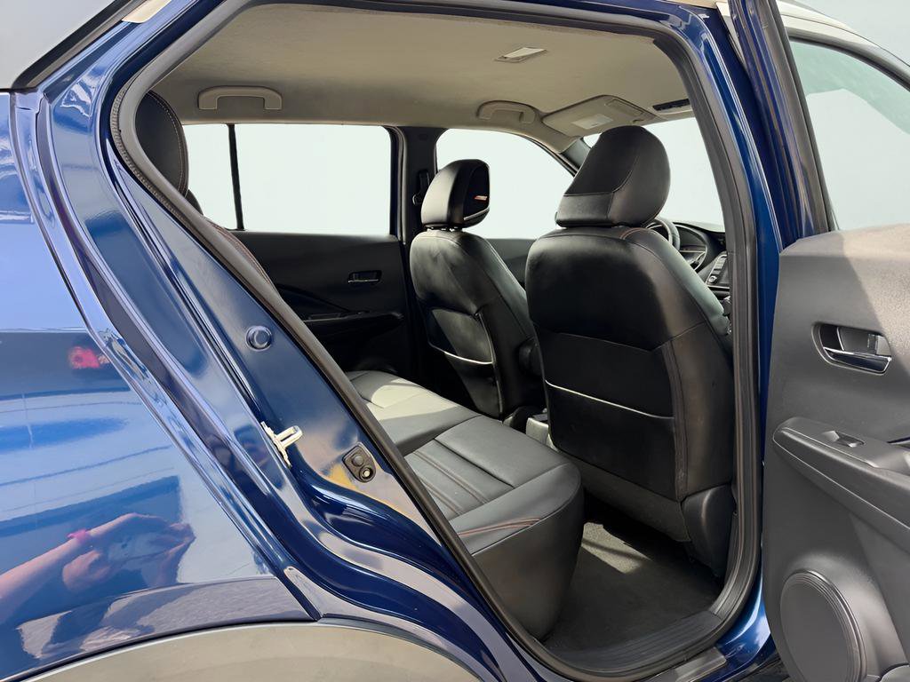 Used 2019 Nissan Kicks SR w/ SR Premium Package image 27