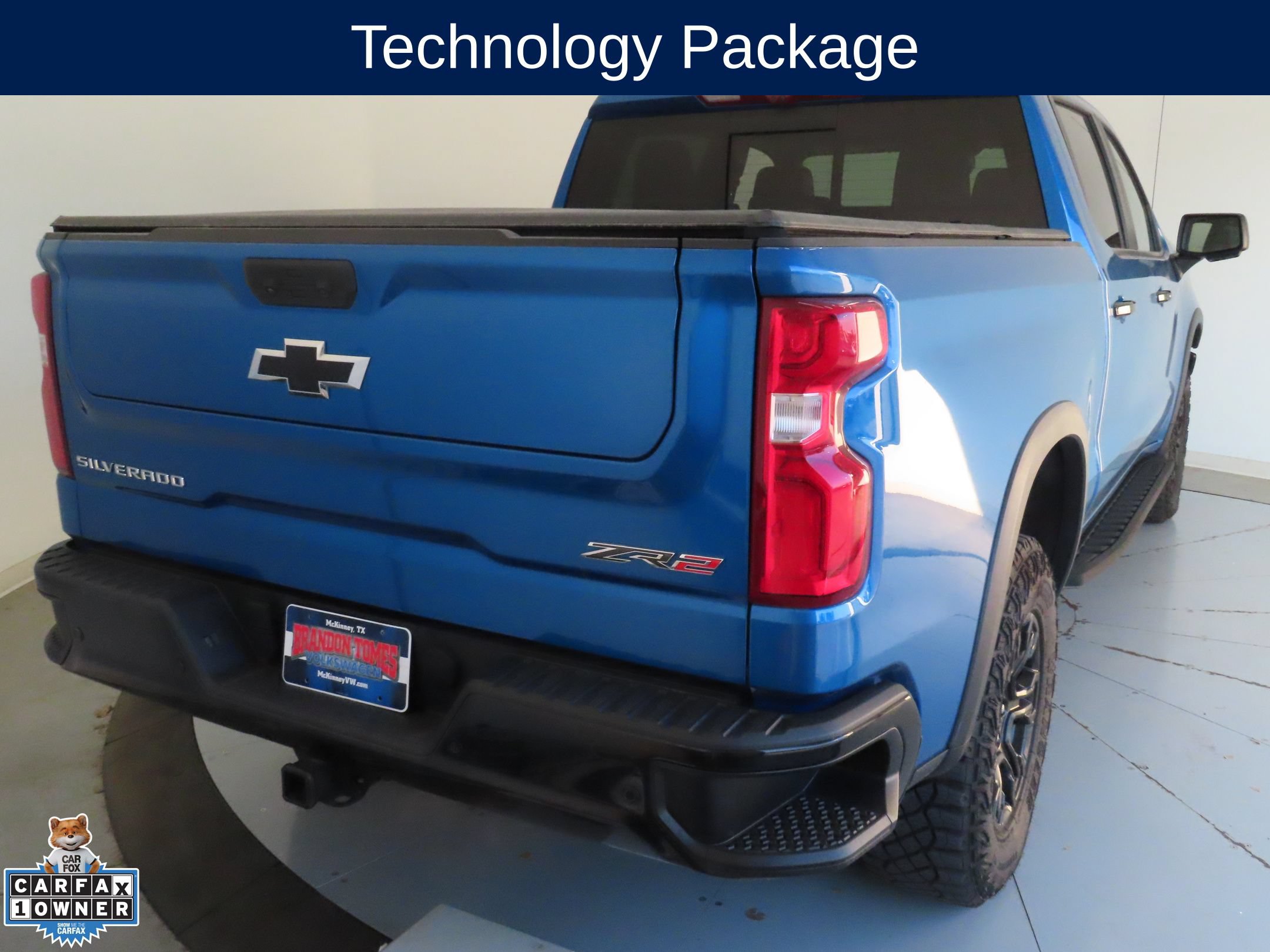 Used 2022 Chevrolet Silverado 1500 ZR2 w/ Technology Package AWD/4WD image 3