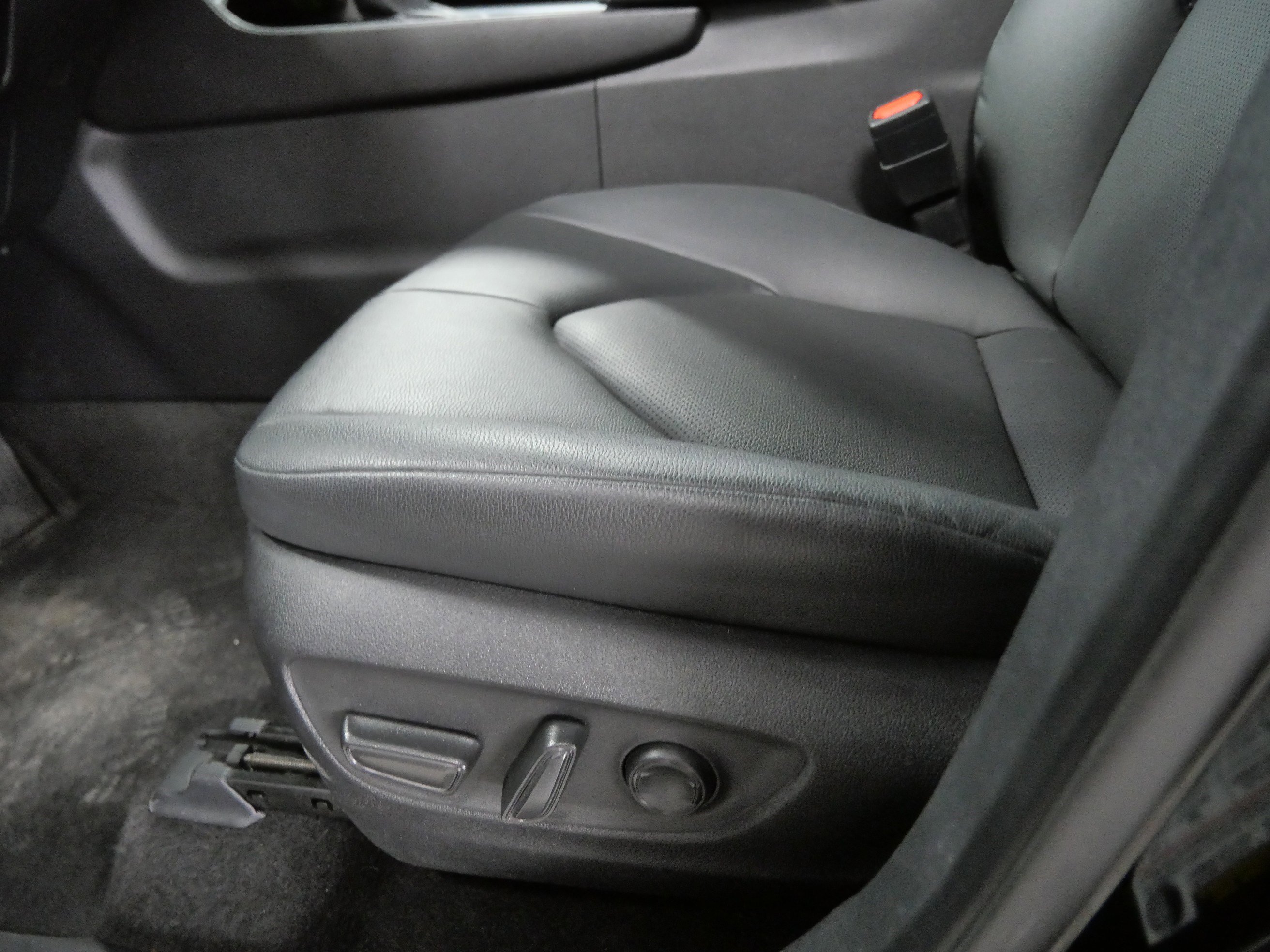 Certified 2025 Toyota Grand Highlander AWD image 21