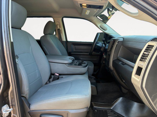 Used 2017 RAM 2500 Tradesman w/ Chrome Appearance Group AWD/4WD image 8