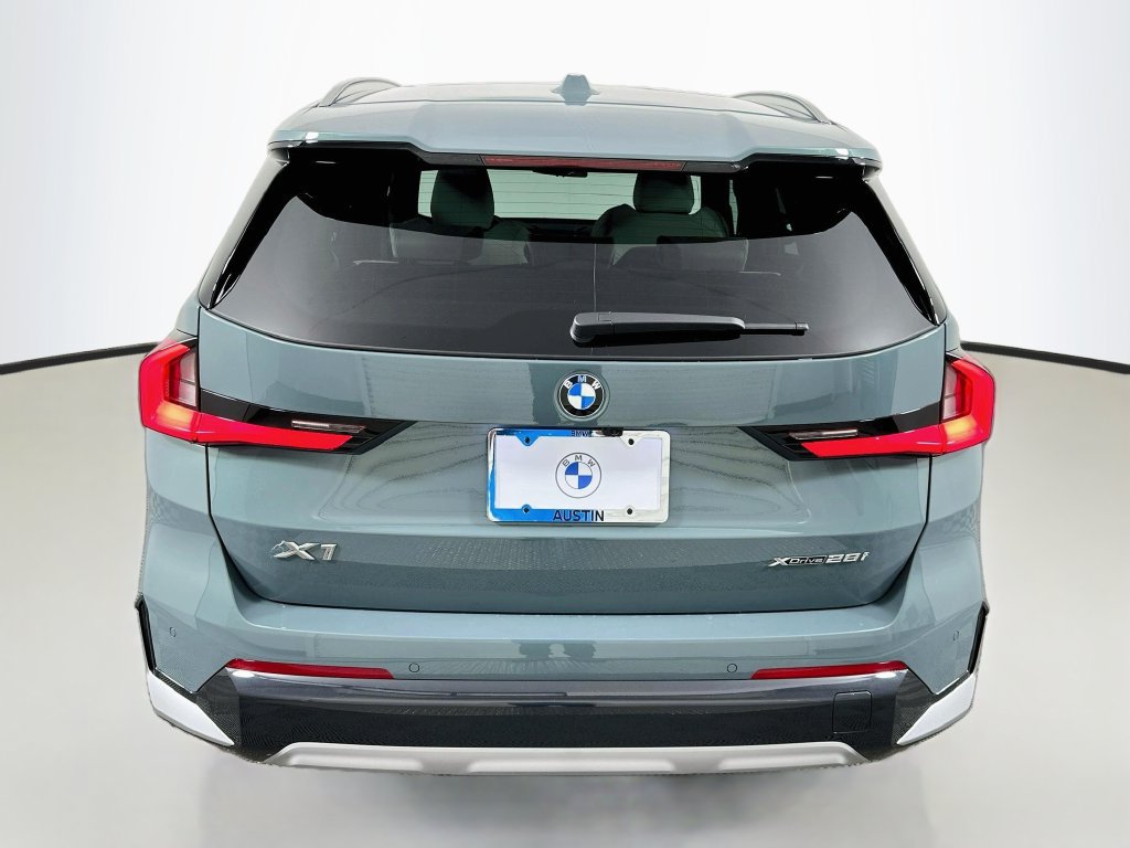 New 2027 BMW X1 xDrive28i w/ Technology Package AWD/4WD image 6