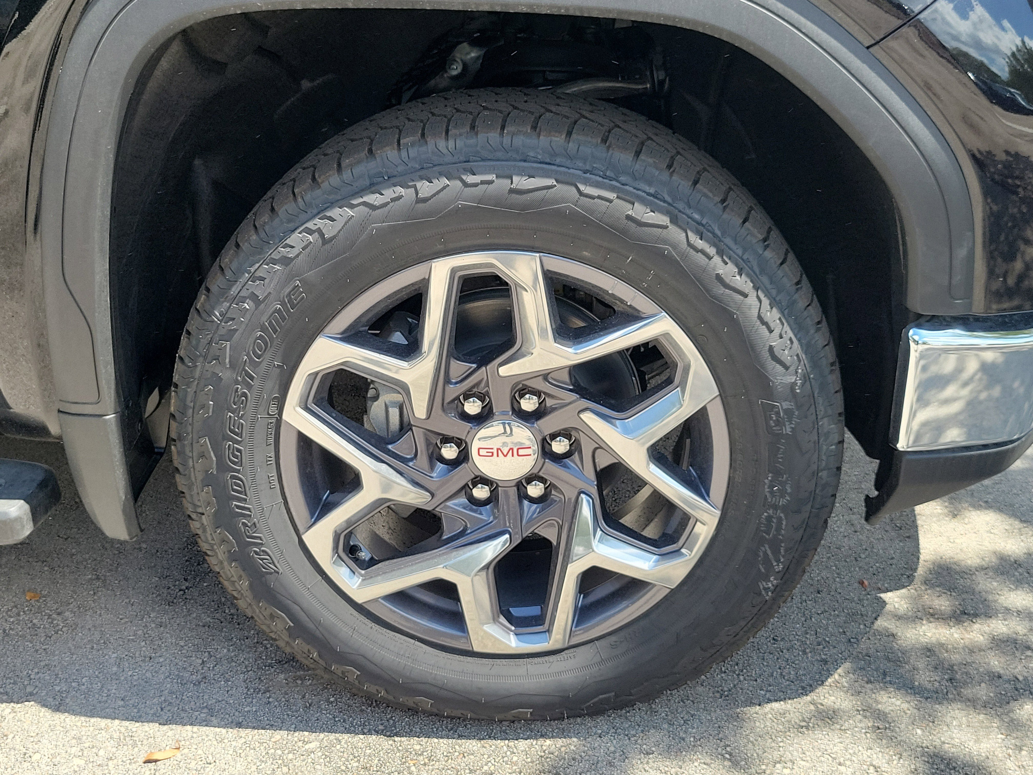 New 2026 GMC Sierra 1500 SLT AWD/4WD image 4