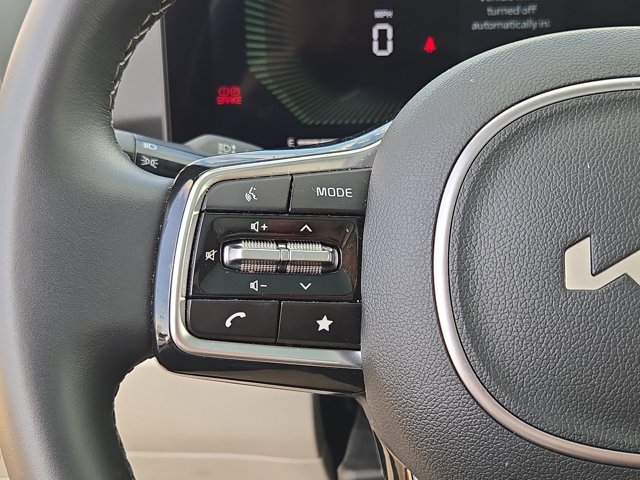 Used 2025 Kia Sorento S w/ Panoramic Sunroof Package FWD image 27