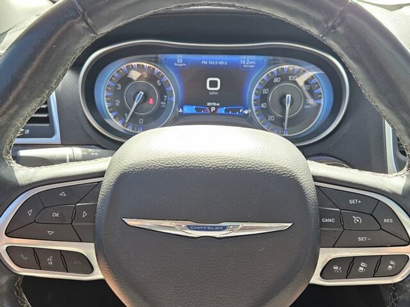 Used 2022 Chrysler 300 Touring L w/ Popular Equipment Group image 24