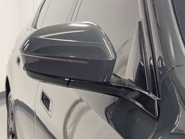 Used 2023 BMW 740i 740i image 27