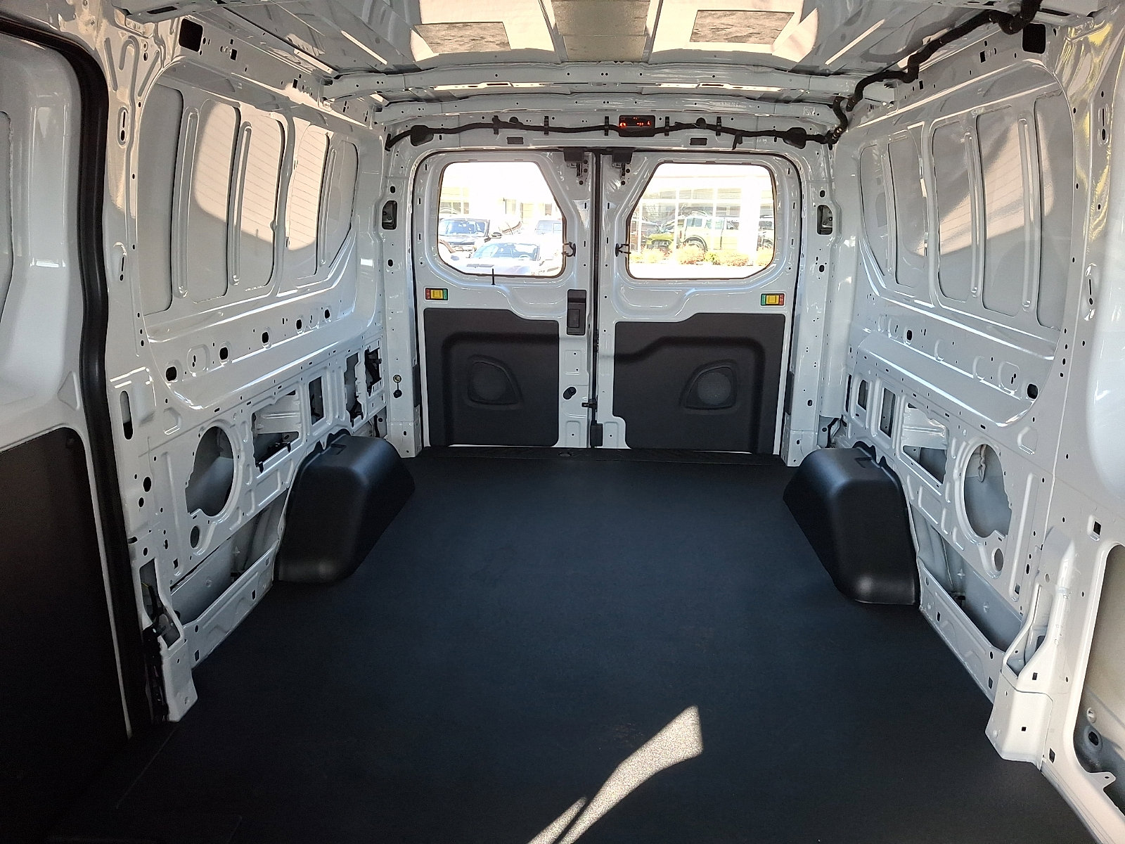 Certified 2024 Ford E-Transit Low Roof image 19