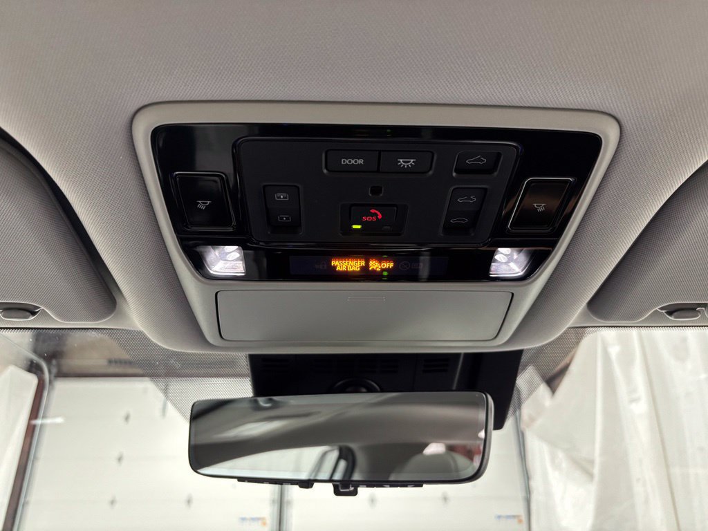 Used 2026 Toyota Grand Highlander AWD image 40