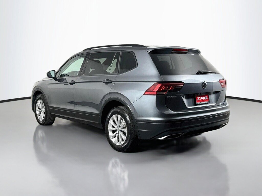 Used 2019 Volkswagen Tiguan S w/ 3rd Row Seat Package AWD/4WD image 3
