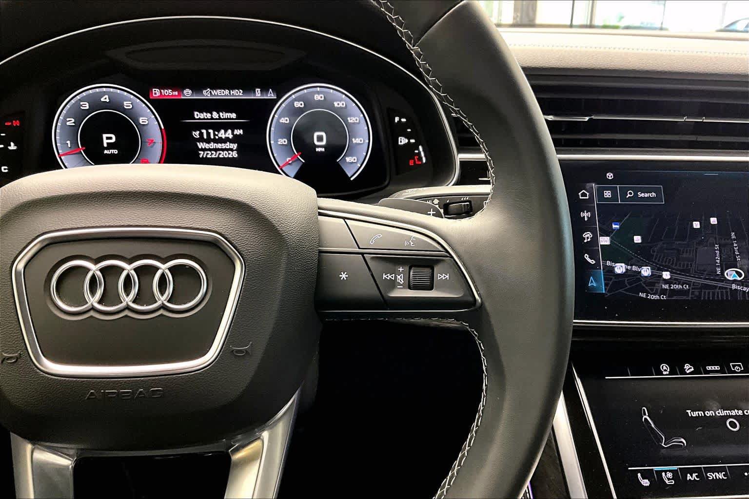 Certified 2025 Audi Q8 Premium Plus AWD/4WD image 24