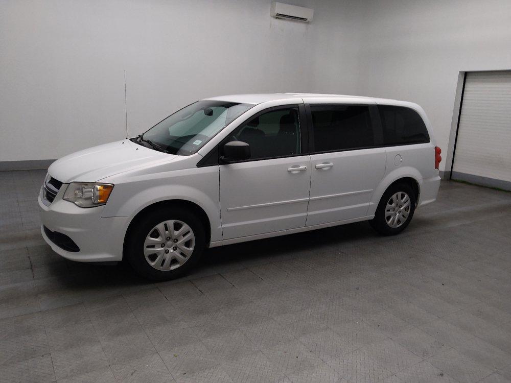 Used 2017 Dodge Grand Caravan SE w/ Power Window Group FWD image 2