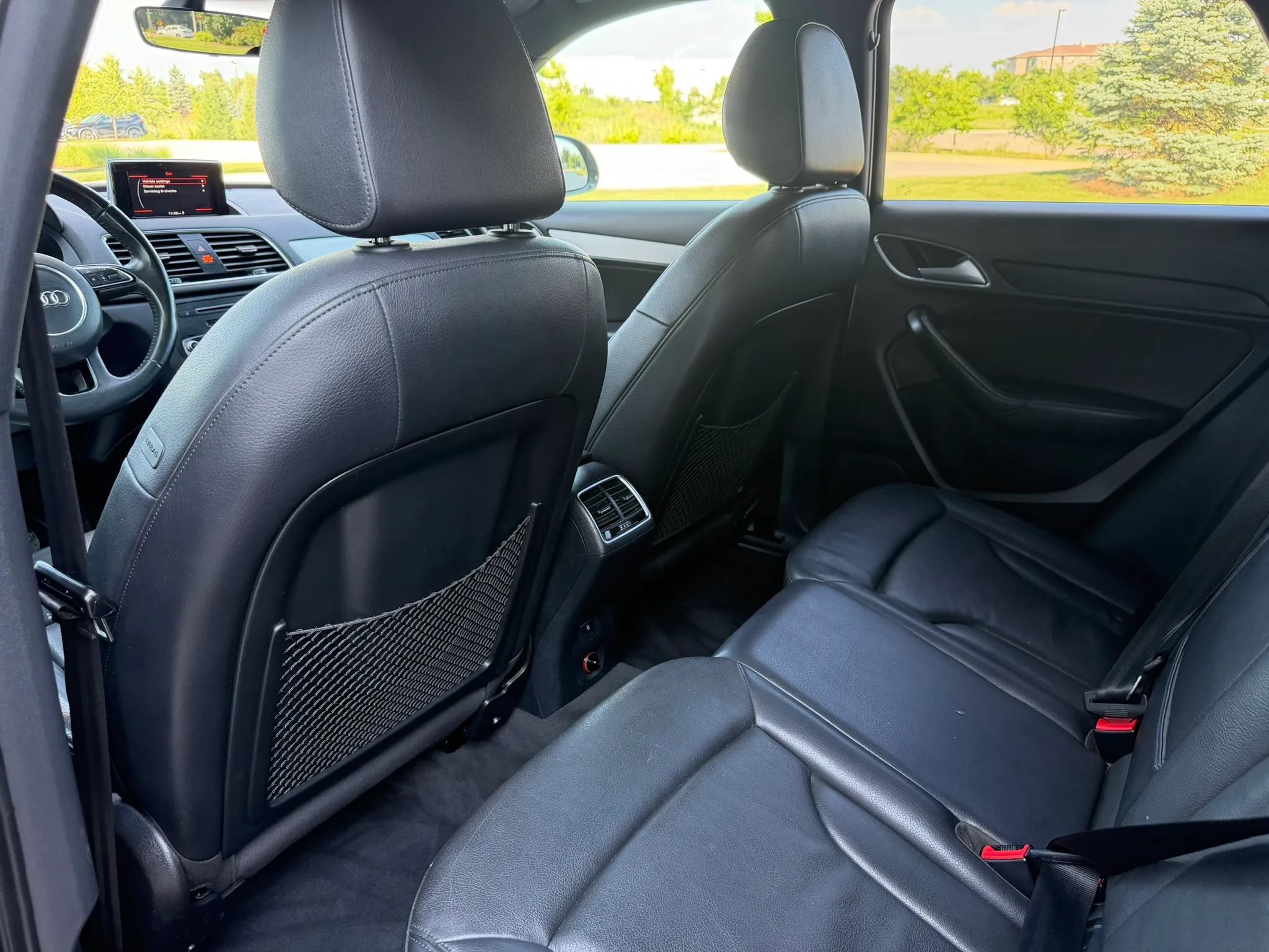 Used 2018 Audi Q3 2.0T Premium FWD image 16