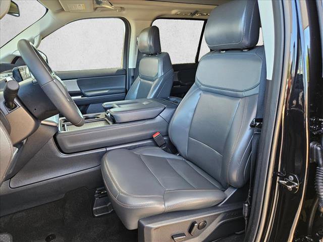 Certified 2025 Ford Expedition Active RWD image 17