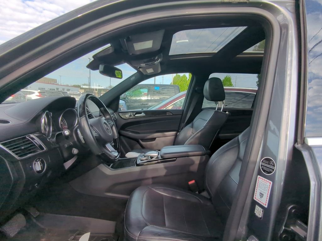 Used 2019 Mercedes-Benz GLS 450 4MATIC image 6