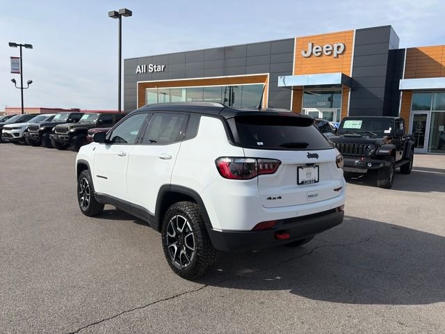 New 2026 Jeep Compass Trailhawk image 8