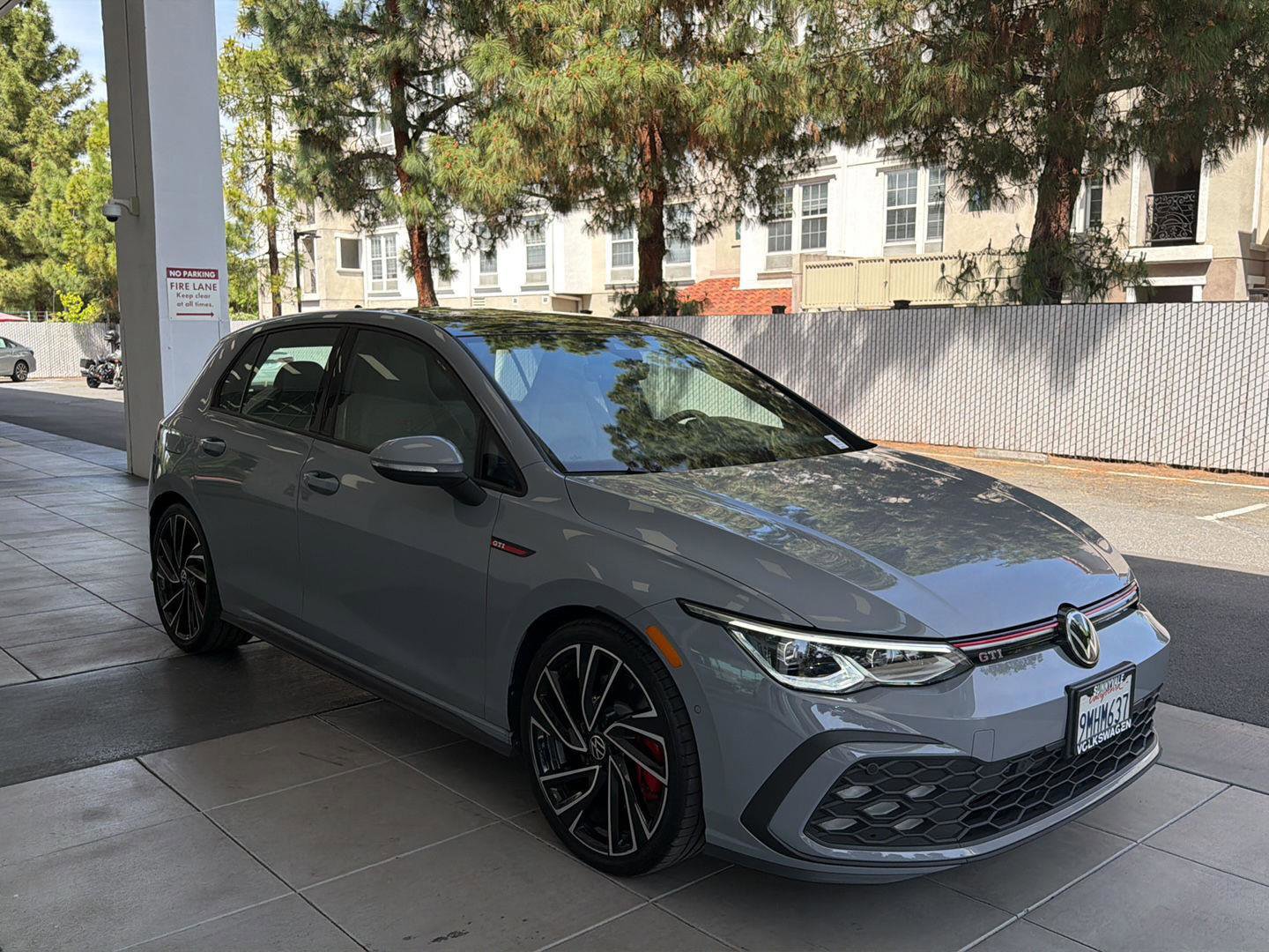 Certified 2024 Volkswagen GTI Autobahn FWD image 7