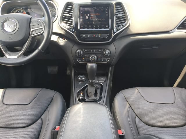 Used 2021 Jeep Cherokee Limited w/ Elite Package AWD/4WD image 18