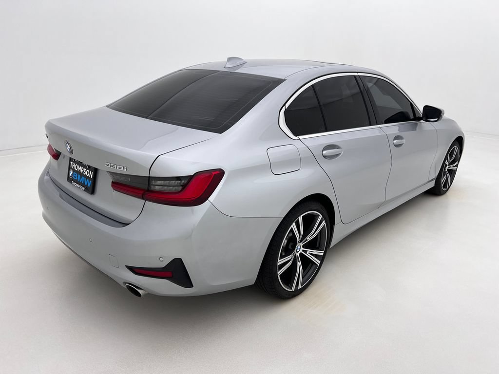 Used 2019 BMW 330i xDrive Sedan w/ Driving Assistance Package AWD/4WD image 7