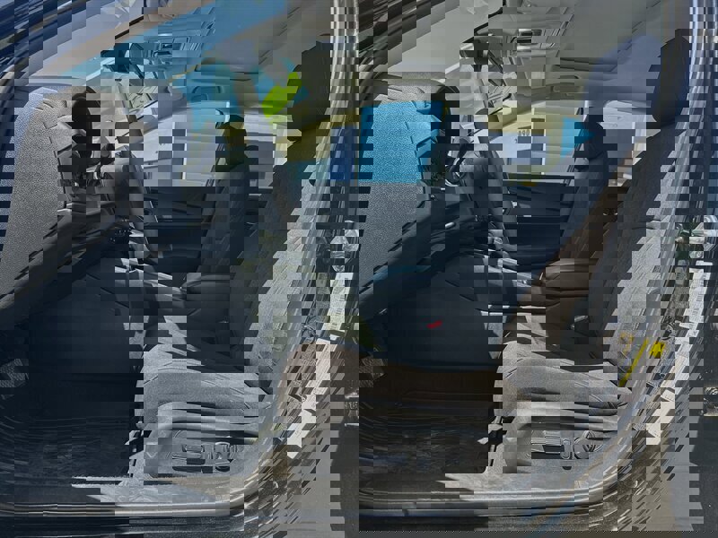 Used 2023 Honda Accord EX image 3