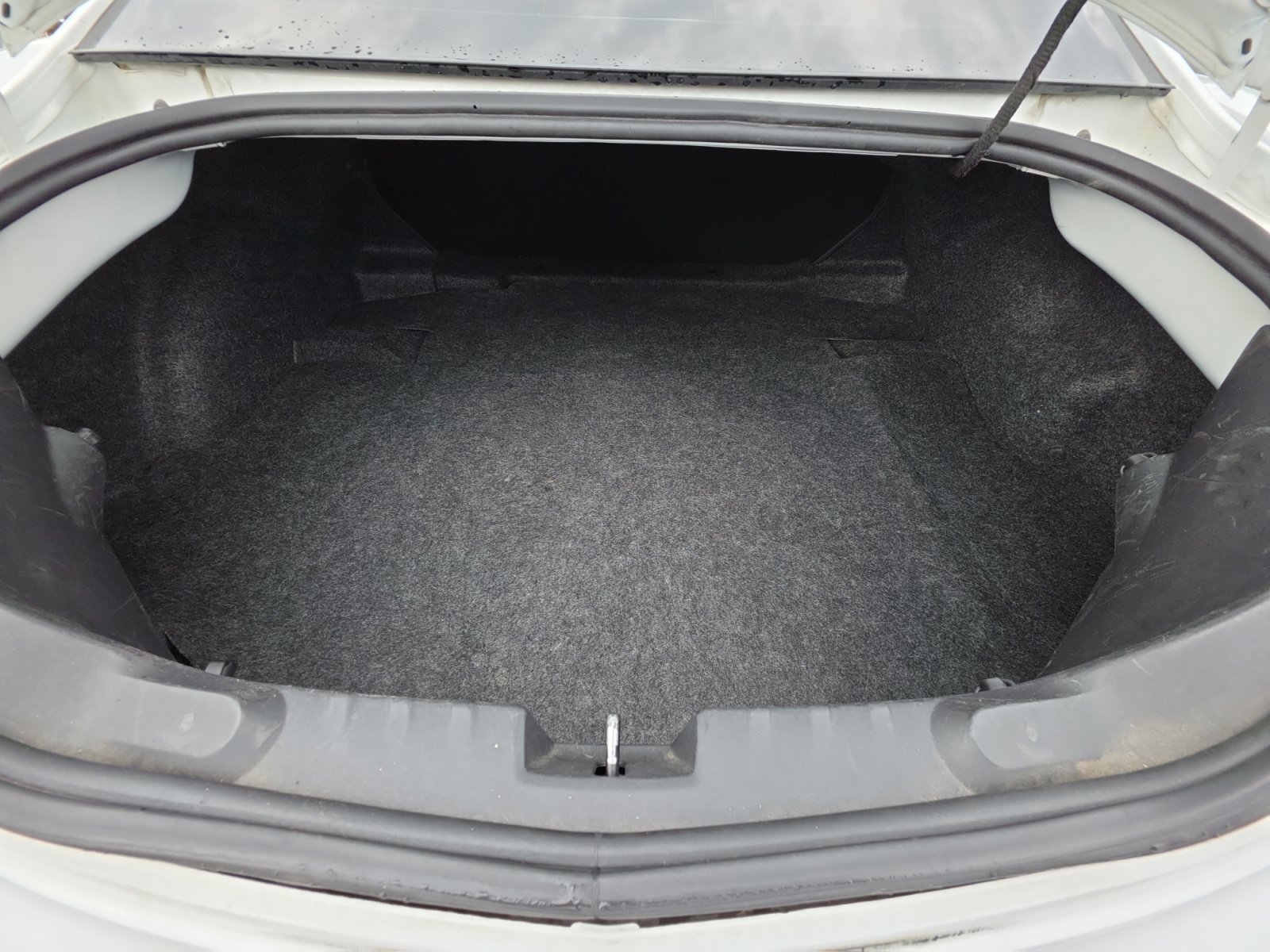 Used 2013 Chevrolet Camaro LS RWD image 16